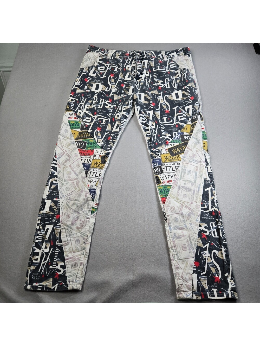 Mens Graphic Patchwork Jeans Size 40 Cash Money License Plate Flare VTG Y2k 90s